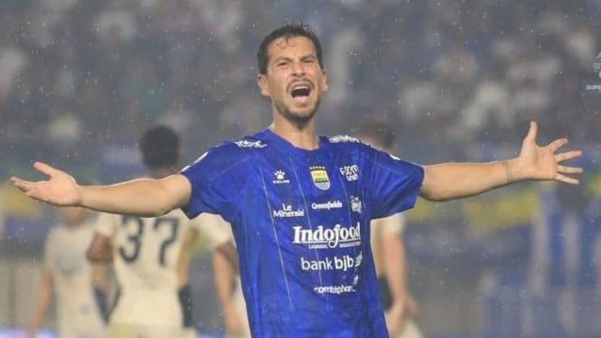 Gelandang Persib, Thom Haye