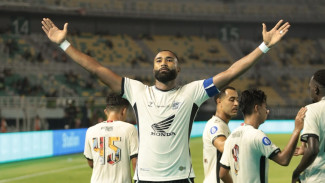 Kritik Sepak Bola Indonesia, Kapten PSM Makassar Yuran Fernandes Kena Sanksi Setahun Tak Boleh Bermain di Indonesia