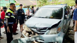 Motor Ringsek Diseruduk Avanza, Sopir Diduga Mengantuk