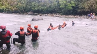 Dua Wisatawan Hanyut Di Sungai Kalimborang Maros, Baru Satu Ditemukan Meninggal Dunia