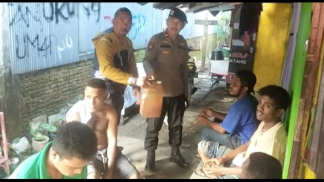 Polisi bubarkan pesta miras di Kelurahan Antang(Ist)