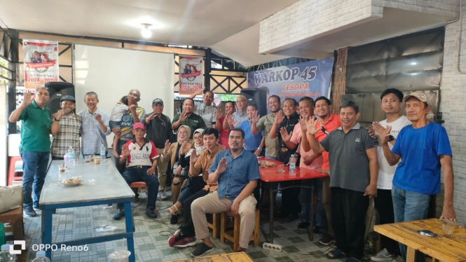 Konsolidasi relawan Anis di Makassar