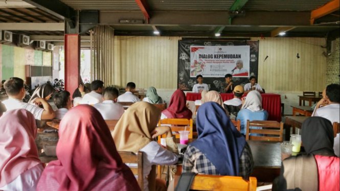 Relawan Ganjar di Sulsel Gelar Dialog Kepemudaan Terkait Pilpres 2024