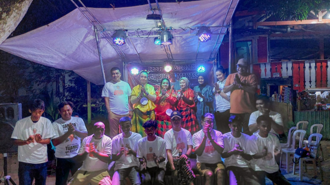 Relawan Pemuda Ganjar di Gowa Buat Lomba Menyanyi Tradisional