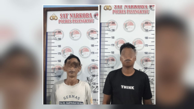 Kolase Foto dua kurir sabu ditangkap Sat Narkoba Polres Pasangkayu.