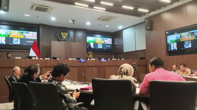 Suasana Sidang KEPP DKPP-RI