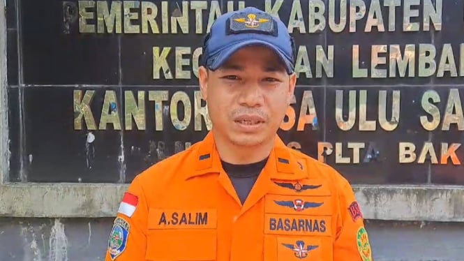 Komandan unit Siaga SAR Parepare, Agus Salim