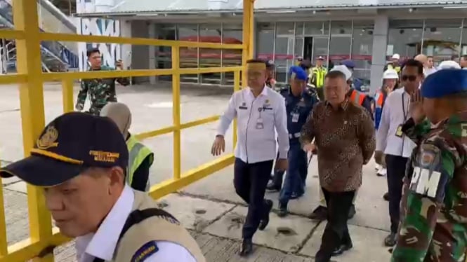 Menteri Perhubungan Tinjau Kesiapan Mudik di Pelabuhan Makassar