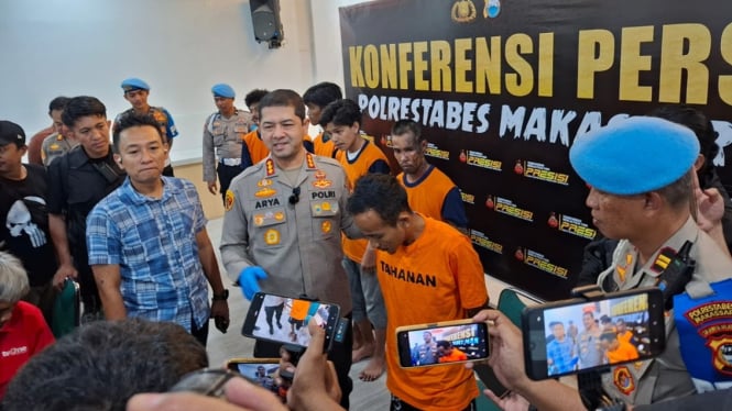 Begal Aldy Monyet Ditampilkan Polisi Dihadapan Media
