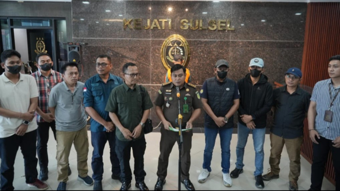 Kejati Sulsel Menangkap Kepala Desa