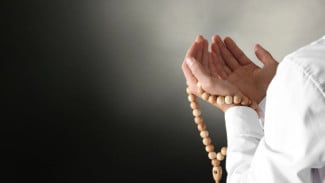 Jangan Putus Asa, Allah Bersama Hamba-Nya yang Sabar