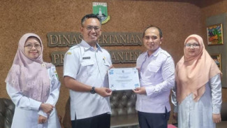 Kota Tangerang Bebas Rabies 14 Tahun Beruntun, DKP Raih Penghargaan di Bidang Kesehatan Hewan