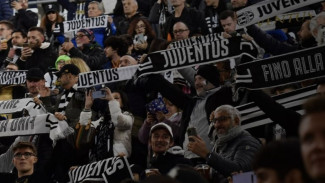 Penggemar Juventus Wajib Hafal Anthem Song 