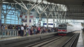 7 Kereta Api Jarak Jauh Dibatalkan Akibat Anjloknya KA Argo Bromo Anggrek