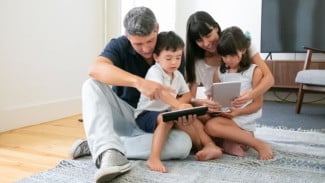 Mengenal Attachment Style: Dampaknya pada Hubungan Anak dan Orang Tua