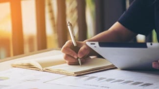 Mencatat ‘Hari Sial’: Cara Unik Mencari Pola dan Bangkit dari Kebiasaan Buruk