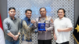 Kakorlantas Polri Raih Penghargaan dari BEM Nusantara