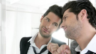 Suka Narsis! Ternyata Tanda Gangguan Jiwa