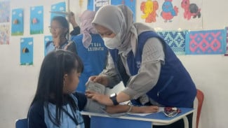 Mengintip Kegiatan Cek Kesehatan Gratis 23 Siswa Sekolah Keagamaan Buddha Mula Dhammasekha Karuna Teluk Naga