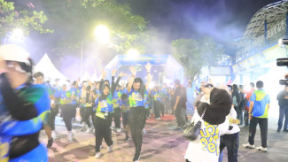 Color Run Night Tangerang Perdana Sukses Digelar, Hadirkan Seribu Pelari dan Kemeriahan Malam Penuh Warna