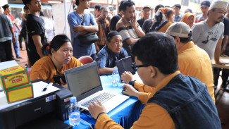 Pedagang Pasar Anyar Sambut Positif Program NIB Merdeka Kota Tangerang