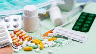 6 Jenis Obat yang Berbahaya Jika Diminum dengan Soda, Wajib Tahu!