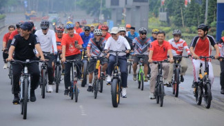 Puluhan Ribu Warga Meriahkan Gowes Kemerdekaan HUT ke-80 RI di Stadion Benteng Reborn Tangerang