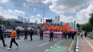 Aksi Demo Buruh 28 Agustus 2025 di Jakarta, Ini 6 Tuntutan yang Disampaikan ke DPR/MPR