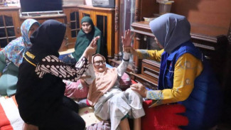 Home Care untuk Lansia di Kota Tangerang: Pemeriksaan, Pendampingan, dan Dukungan Moral di Rumah