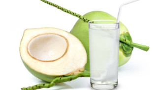 5 Manfaat Air Kelapa Bagi Kesehatan