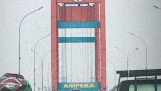 Pesona Jembatan Ampera, Ikon Kota Palembang