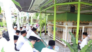 Tradisi Ziarah Maulid Nabi di Masjid Jami Kali Pasir Kota Tangerang