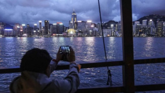 Hong Kong Berlakukan Sinyal Badai Level 8 Sambut Topan Super Ragasa