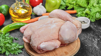 Cara Aman Mengolah Daging dan Ayam Agar Terhindar dari Salmonella