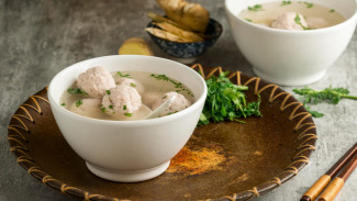 Resep Kuah Bakso Bening dan Gurih: Rahasia Rasa Mantap ala Pedagang Kaki Lima