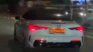 Terkait Pengemudi Mobil Sedan BMW Putih yang Viral, Kemenhan: Gunakan Pelat Nomor Dinas Palsu