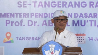Mendikdasmen Resmikan 96 Sekolah Hasil Revitalisasi di Tangerang Raya
