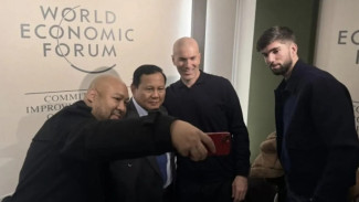 Presiden Prabowo Bertemu Zinedine Zidane di World Forum Economic, Bahas Soal Apa?