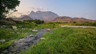 Destinasi Musim Dingin Wadi Al-Ahsabah Tampilkan Keindahan Alam Wilayah Baha Arab Saudi