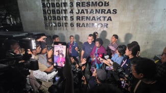 Kecewa Lantaran Dirinya Dieksploitasi, Mama Yasinta Sebut Pembuat Film Pesta Babi Penjahat