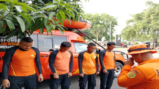 Warga Karawang Diduga Tenggelam di Sungai Cilamaya, Tim SAR Lakukan Pencarian