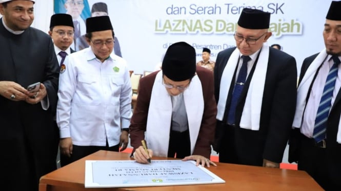 Menag Nasaruddin Umar Resmikan LAZNAS Darunnajah