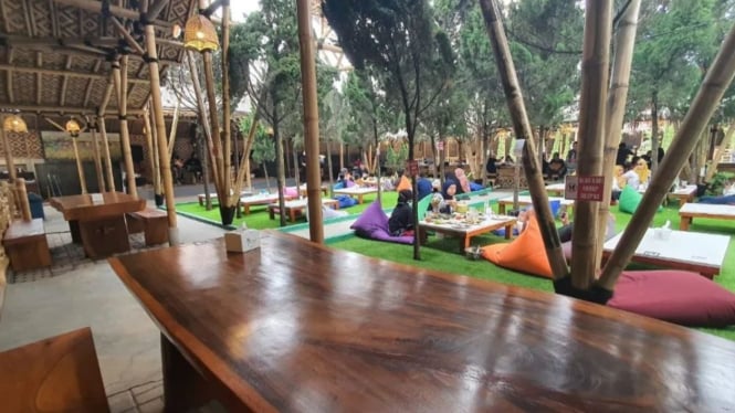 Gubug Berkah Resto & Cafe BSD