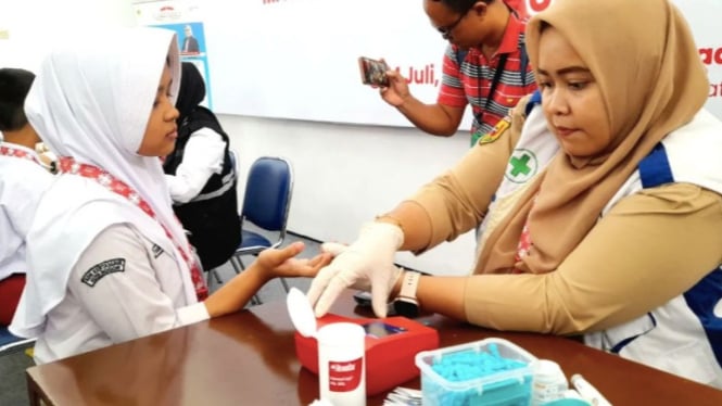 Pemeriksaan Kesehatan Gratis di Sekolah Rakyat (ANTARA)
