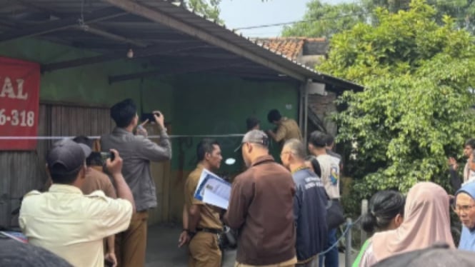 Penertiban bangunan liar di Kecamatan Batuceper (tangerangkota.go.id)