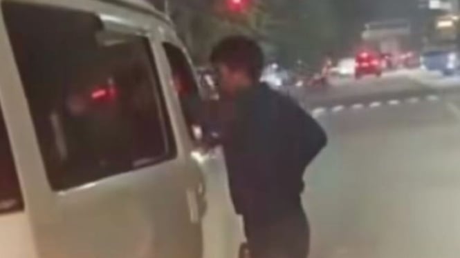 Aksi Pemalakan Bersenjata Tajam di Pulomas.
