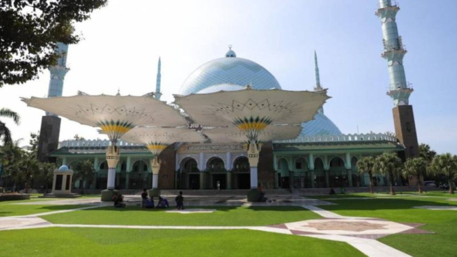 Masjid Al Azhom Kota Tangerang