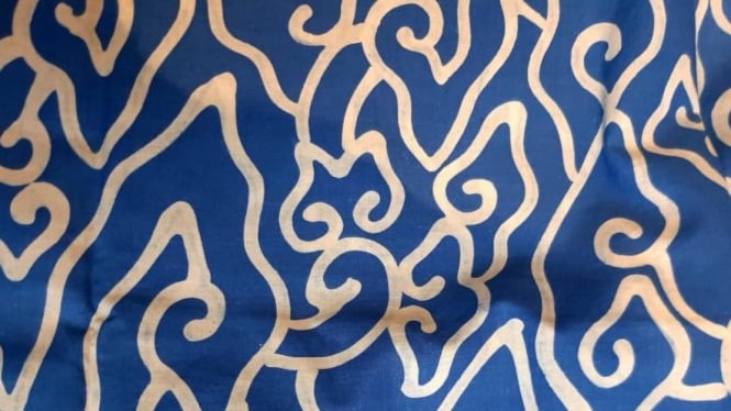 Ilustrasi batik mega mendung