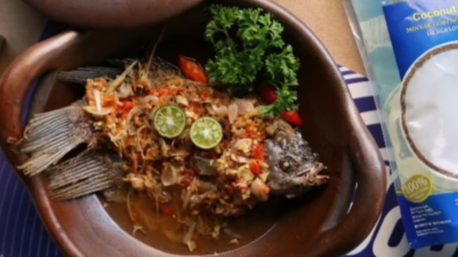 Sajian kuliner Pecak Bima bisa jadi menu weekend keluarga di rumah
