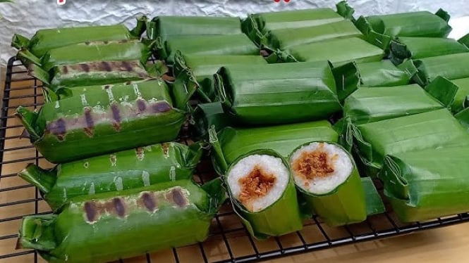 Kue Lemper Abon